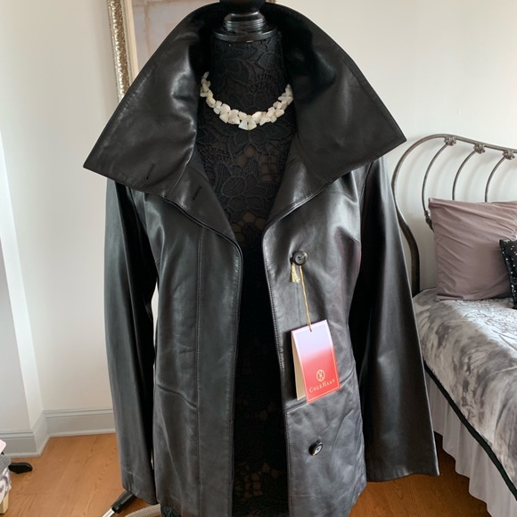 A real leather jacket by Cole Haan - Picture 2 of 4